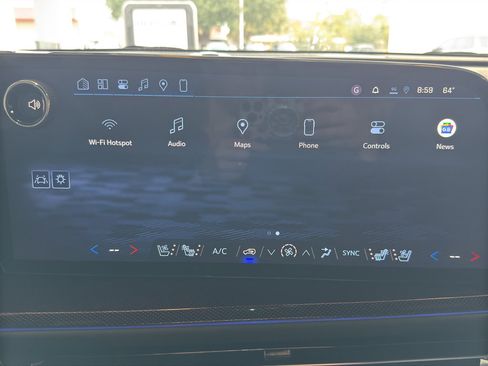 New 2026 Chevrolet Traverse RS w/ LPO, Floor Liner Package image 16