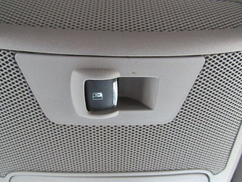 Used 2019 Ford F150 XLT w/ Equipment Group 302A Luxury AWD/4WD image 27