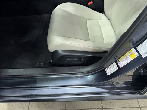 Used 2022 Honda Civic EX-L image 23