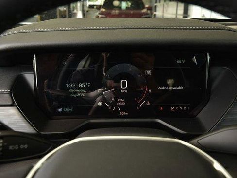 New 2026 GMC Acadia Elevation w/ Elevation Premium Package image 39