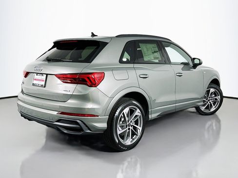 New 2025 Audi Q3 2.0T Premium image 13