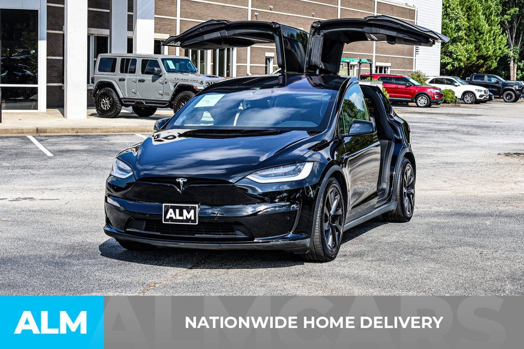 Used 2023 Tesla Model X AWD/4WD image 4