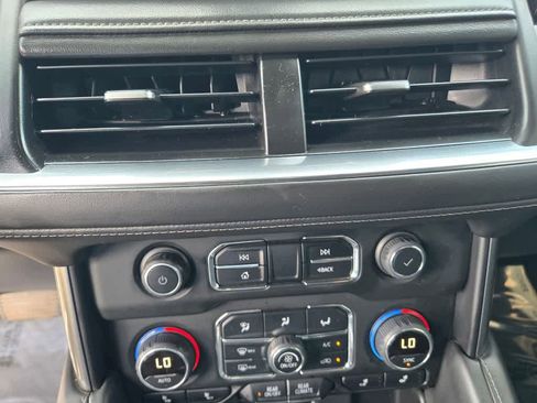 Used 2022 Chevrolet Tahoe Z71 AWD/4WD image 15