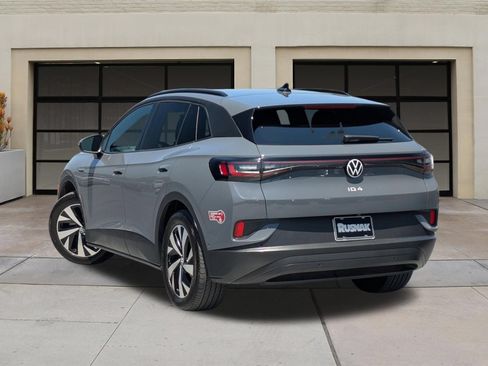 Used 2023 Volkswagen ID.4 Pro RWD image 2