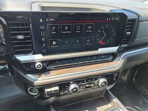 Used 2023 GMC Sierra 1500 Elevation w/ Preferred Package AWD/4WD image 14