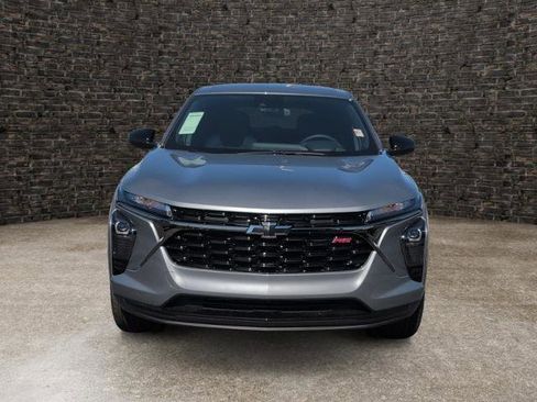 New 2026 Chevrolet Trax RS FWD image 5