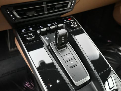 Certified 2024 Porsche 911 Carrera S RWD image 21