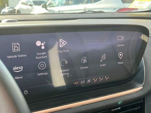 Used 2024 Buick Envision Sport Touring image 22