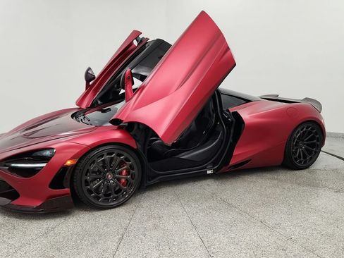 Used 2018 McLaren 720S Performance RWD image 30
