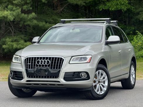 Used 2014 Audi Q5 2.0T Premium Plus w/ Premium Plus Package AWD/4WD image 1