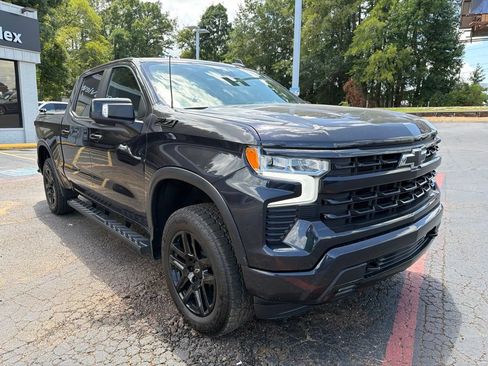 Used 2023 Chevrolet Silverado 1500 RST w/ Convenience Package II AWD/4WD image 4