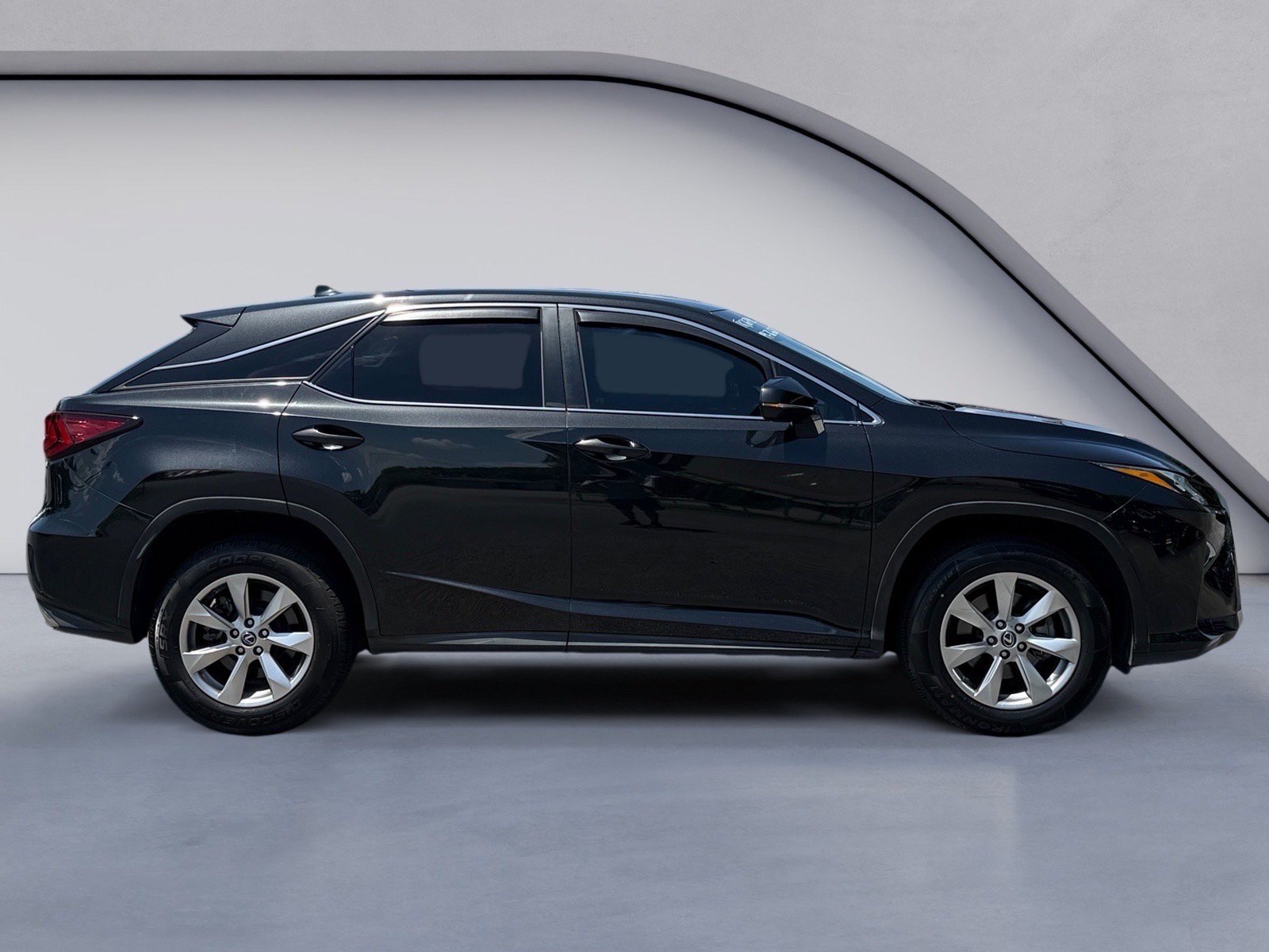 Used 2019 Lexus RX 350 FWD w/ Accessory Package image 6