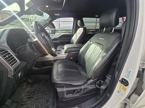 Used 2016 Ford F150 Platinum w/ Equipment Group 701A Luxury image 9