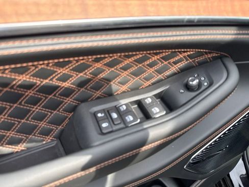 New 2026 Jeep Grand Cherokee Summit AWD/4WD image 16