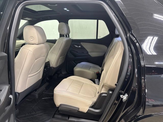 Used 2022 Chevrolet Traverse Premier AWD/4WD image 20
