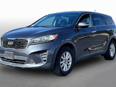 Used 2019 Kia Sorento FWD image 1