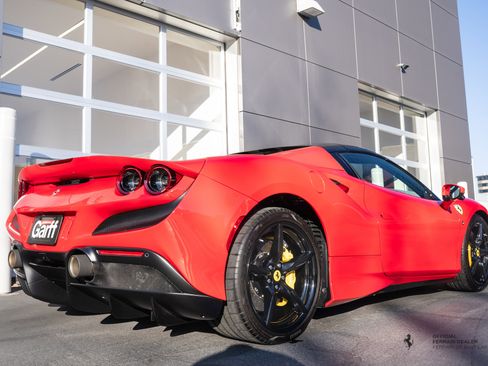 Certified 2022 Ferrari F8 Tributo Convertible image 13