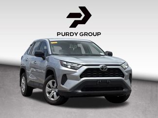 Used 2024 Toyota RAV4 LE FWD video 1
