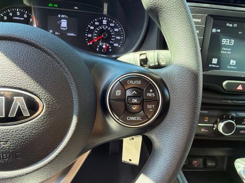 Certified 2021 Kia Soul S FWD image 17
