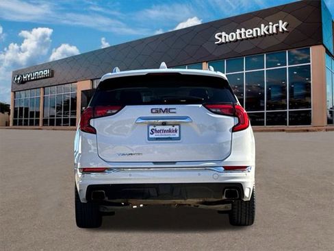 Used 2019 GMC Terrain Denali w/ Advanced Safety Package image 7