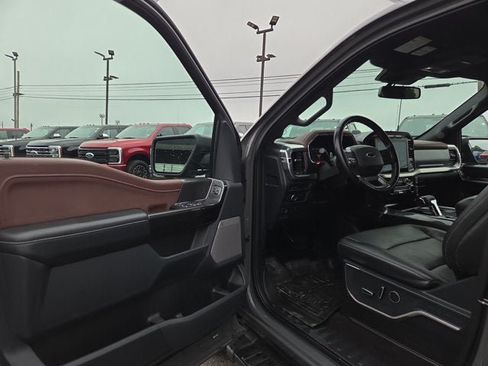Used 2021 Ford F150 Lariat AWD/4WD image 9