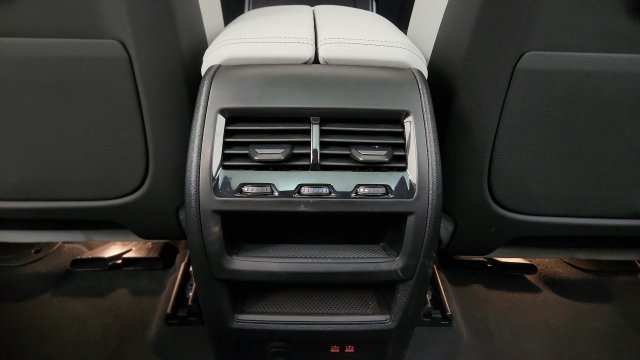 Used 2026 BMW X5 sDrive40i RWD image 58
