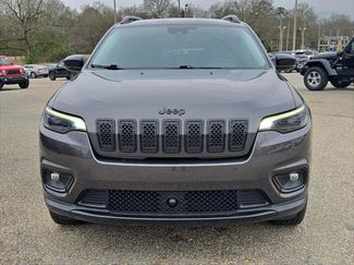 Certified 2023 Jeep Cherokee Altitude Lux w/ Lux Elite Package AWD/4WD video 2
