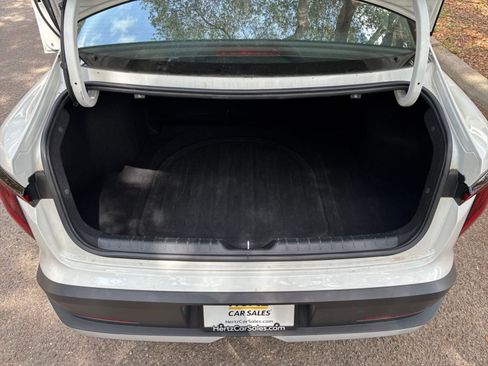 Used 2025 Kia K4 FWD image 30