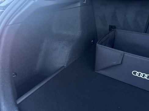 Used 2023 Audi Q3 2.0T Premium image 11