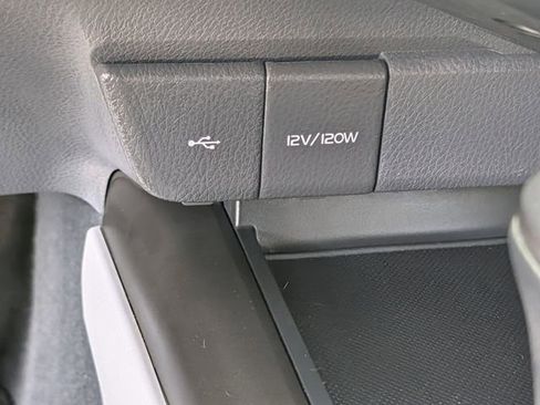 Used 2024 Toyota Camry SE w/ Convenience Package image 17