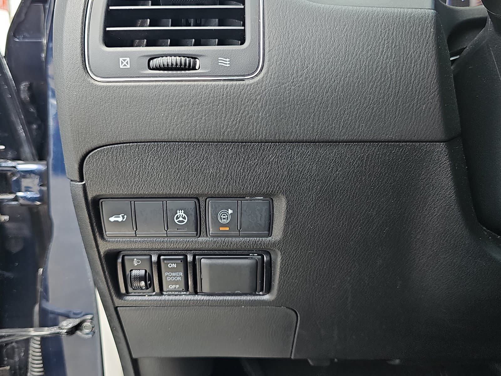 Used 2019 INFINITI QX80 Luxe w/ Proassist Package RWD image 25