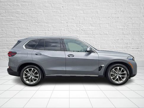 Used 2024 BMW X5 xDrive40i w/ Premium Package AWD/4WD image 7
