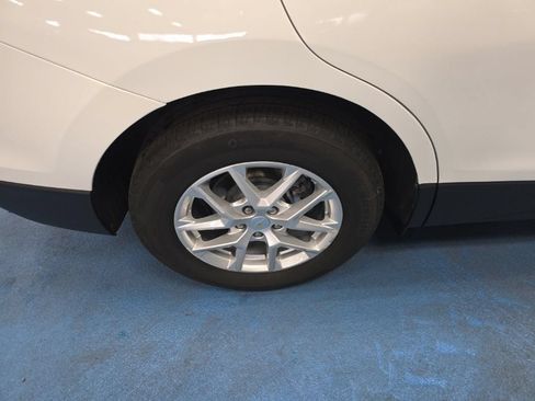 Certified 2024 Chevrolet Equinox LT FWD image 6