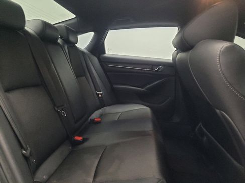 Used 2020 Honda Accord Sport image 19