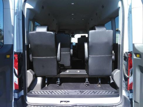 Used 2024 Ford Transit 350 XLT RWD image 3