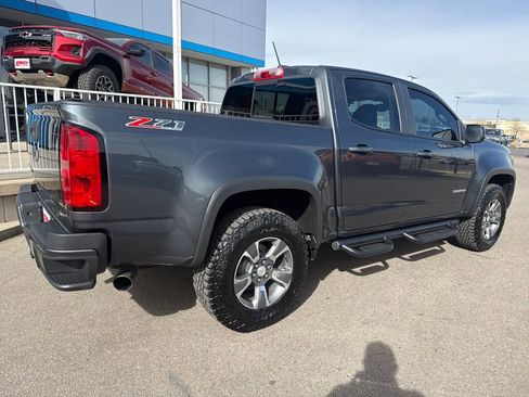 Used 2017 Chevrolet Colorado Z71 image 5