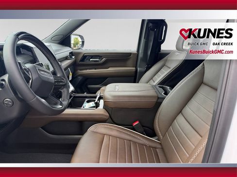 Used 2026 GMC Yukon XL Denali Ultimate AWD/4WD image 22