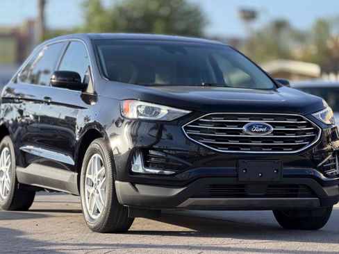 Used 2021 Ford Edge SEL w/ Cargo Accessory Package AWD/4WD image 4