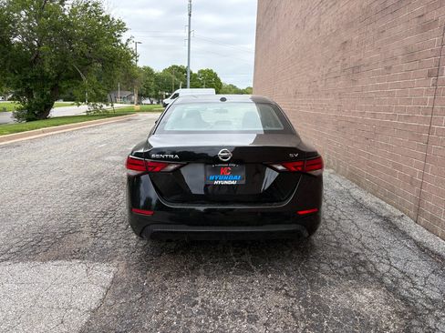 Used 2023 Nissan Sentra SV FWD image 4