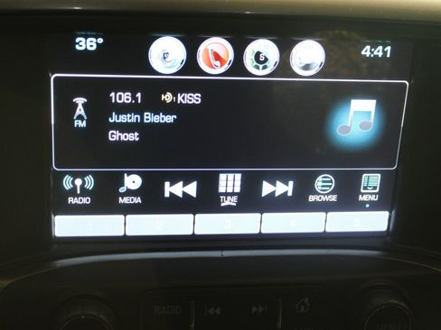 Used 2017 Chevrolet Silverado 1500 LT w/ Texas Edition image 18