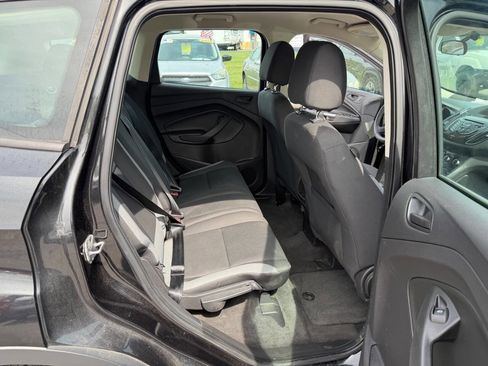 Used 2013 Ford Escape S image 19