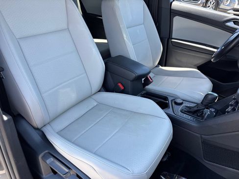Used 2021 Volkswagen Tiguan SE R-Line w/ 3rd Row Seat Package AWD/4WD image 8