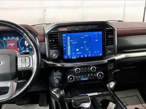 Used 2021 Ford F150 Lariat image 6