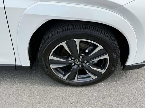 Used 2025 Lexus UX 300h AWD w/ Accessory Package (Z1) image 7