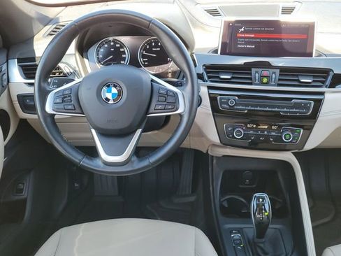 Used 2020 BMW X1 xDrive28i w/ Convenience Package AWD/4WD image 9