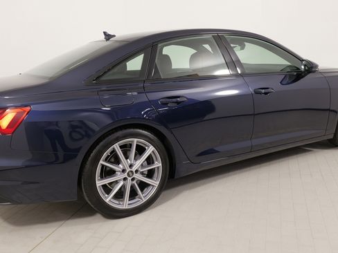 Used 2025 Audi A6 2.0T Premium image 16