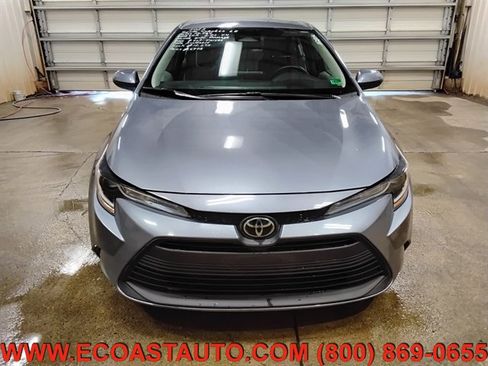 Used 2023 Toyota Corolla LE image 7