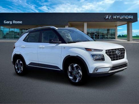 New 2026 Hyundai Venue SEL FWD image 10
