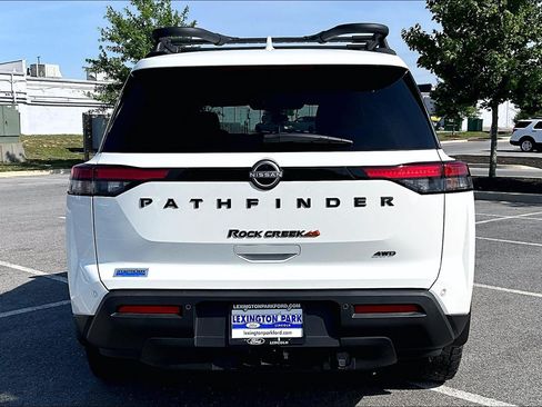 Used 2025 Nissan Pathfinder Rock Creek AWD/4WD image 5