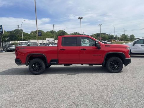 New 2026 Chevrolet Silverado 2500 LT w/ Trail Boss Package AWD/4WD image 2
